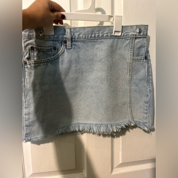 RE/DONE & PAM Mid Rise Wrap Jean Skirt Maliblue Size 27 - Picture 6 of 16